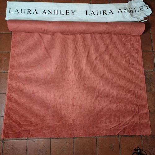 Laura ashley corduroy - laura,
